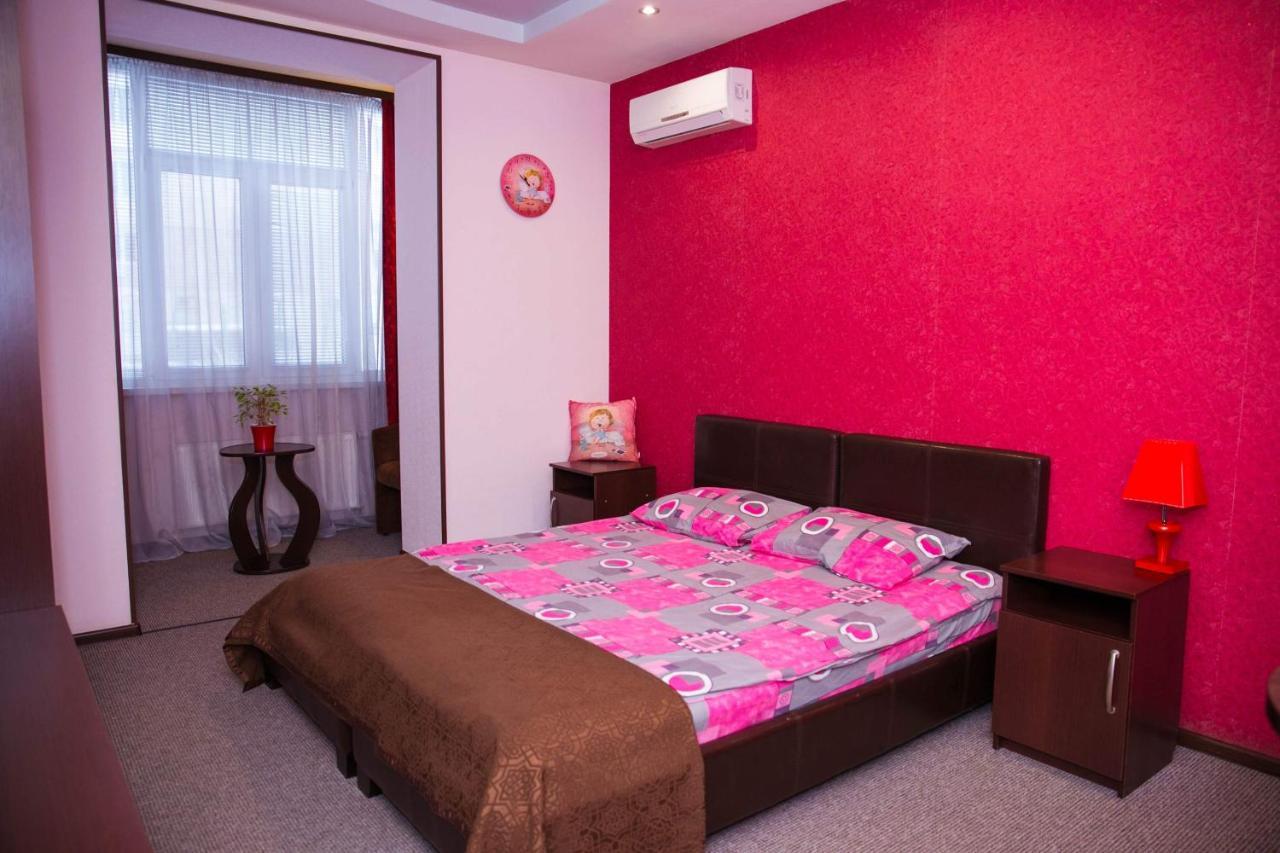 خاركيف Siesta Hotel المظهر الخارجي الصورة