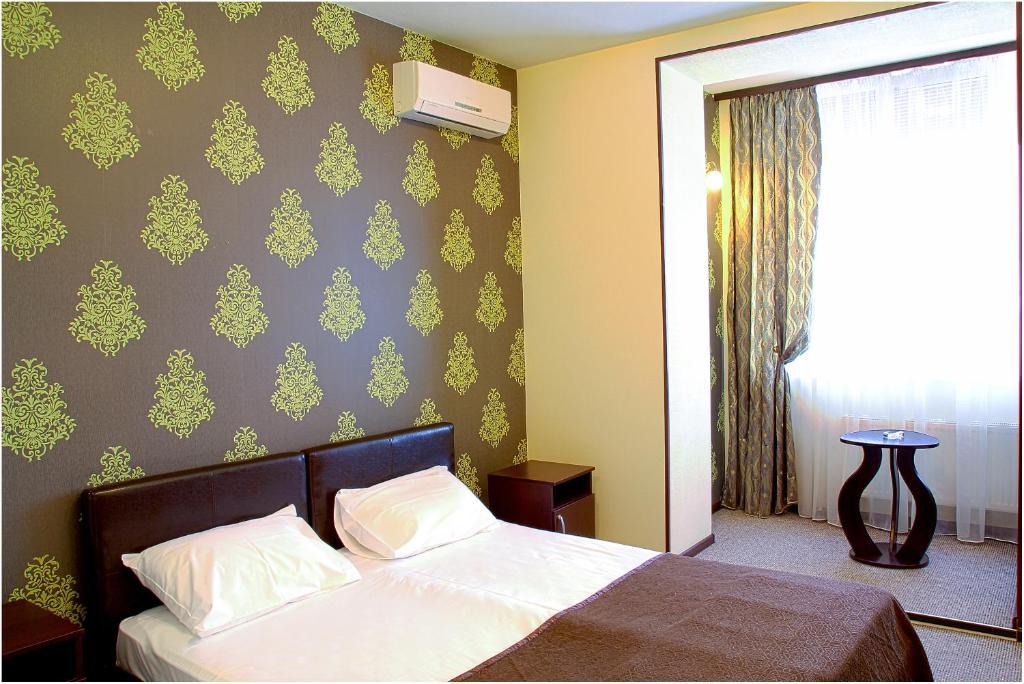 خاركيف Siesta Hotel الغرفة الصورة