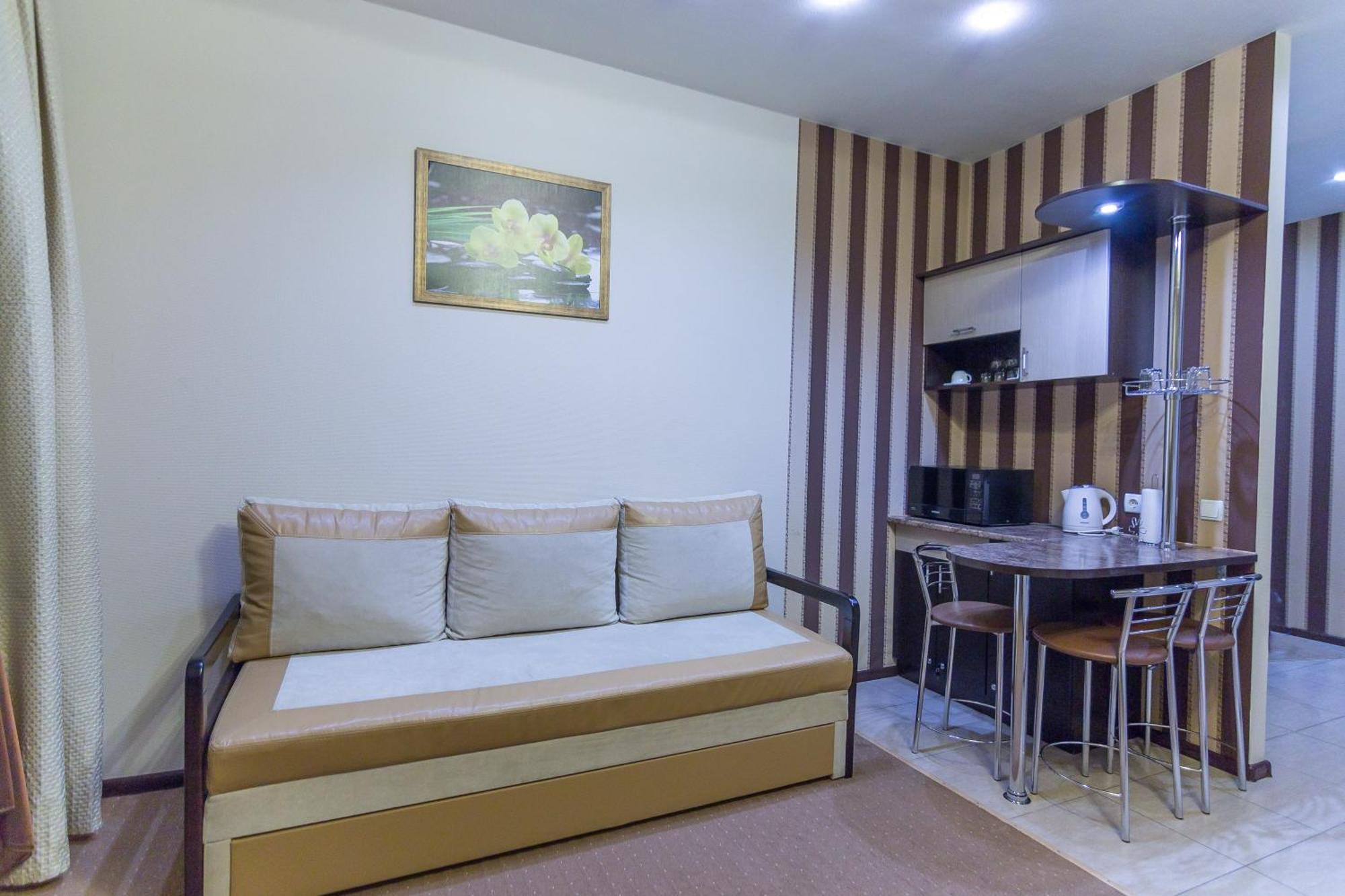 خاركيف Siesta Hotel المظهر الخارجي الصورة