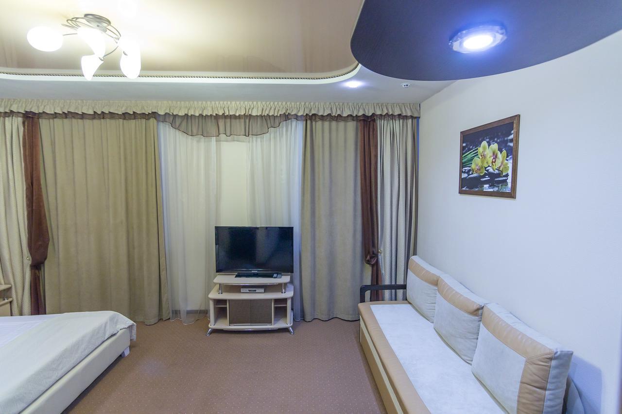 خاركيف Siesta Hotel المظهر الخارجي الصورة