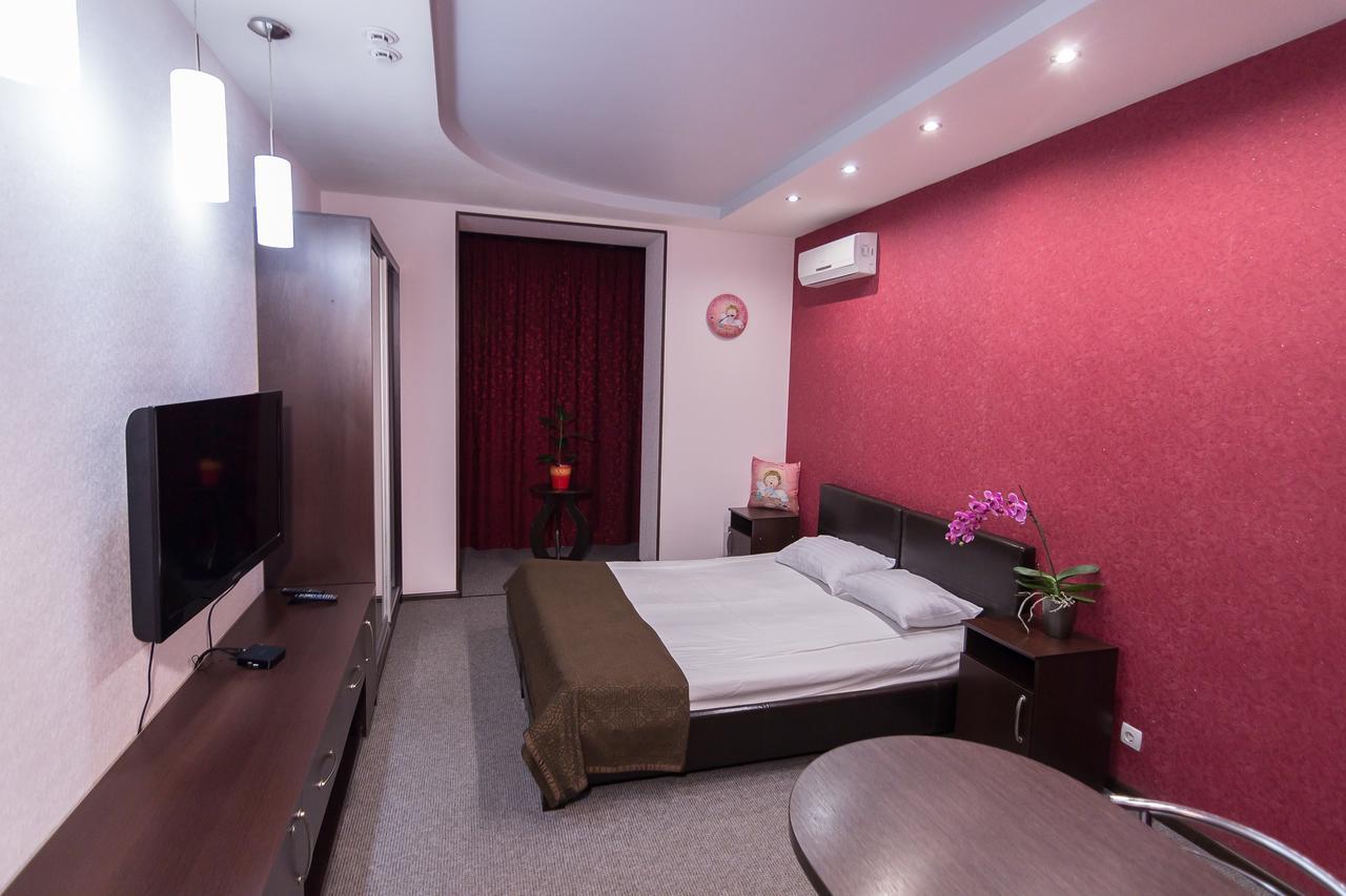 خاركيف Siesta Hotel المظهر الخارجي الصورة