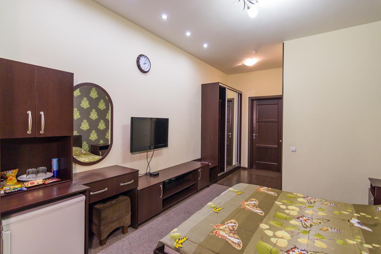 خاركيف Siesta Hotel المظهر الخارجي الصورة
