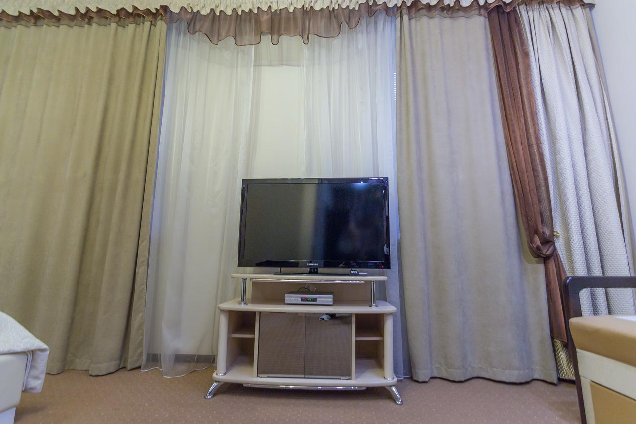 خاركيف Siesta Hotel المظهر الخارجي الصورة