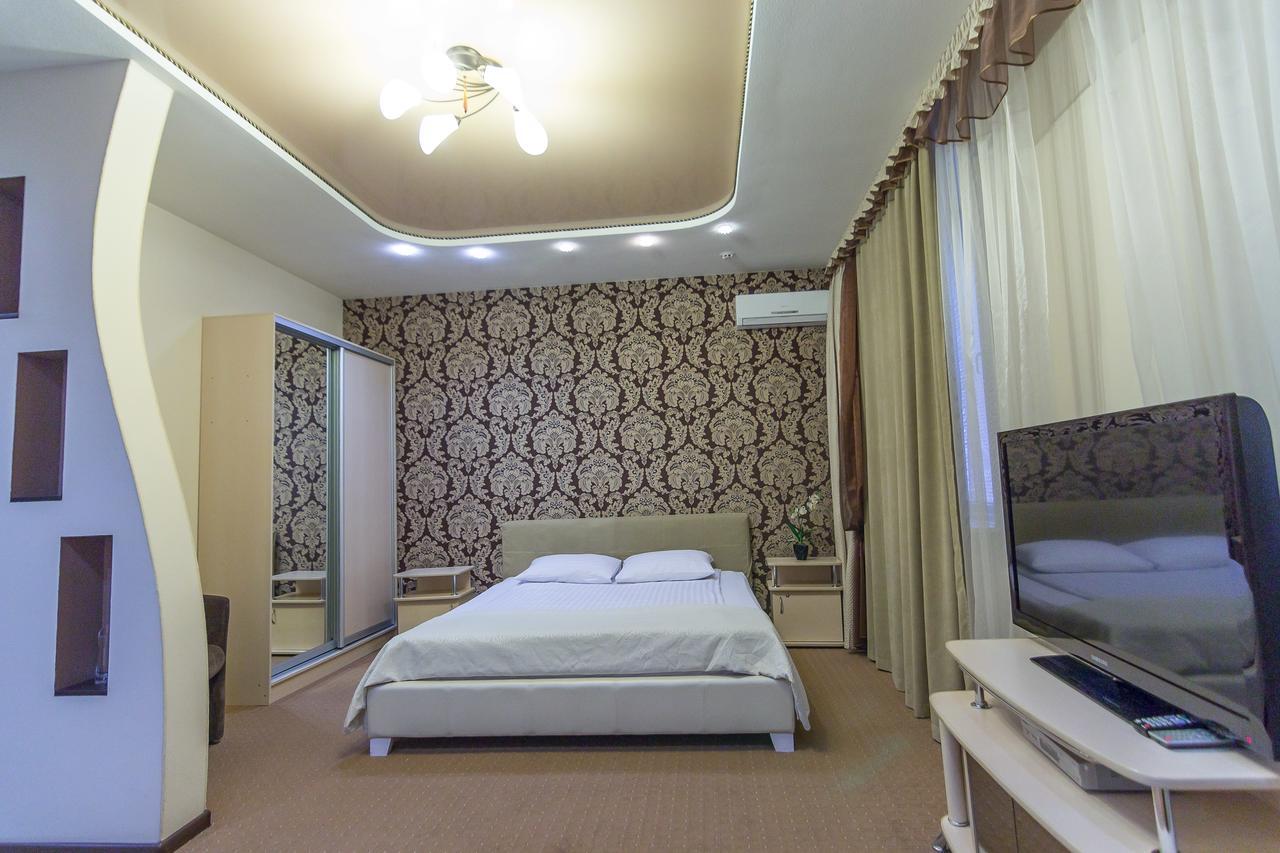 خاركيف Siesta Hotel المظهر الخارجي الصورة