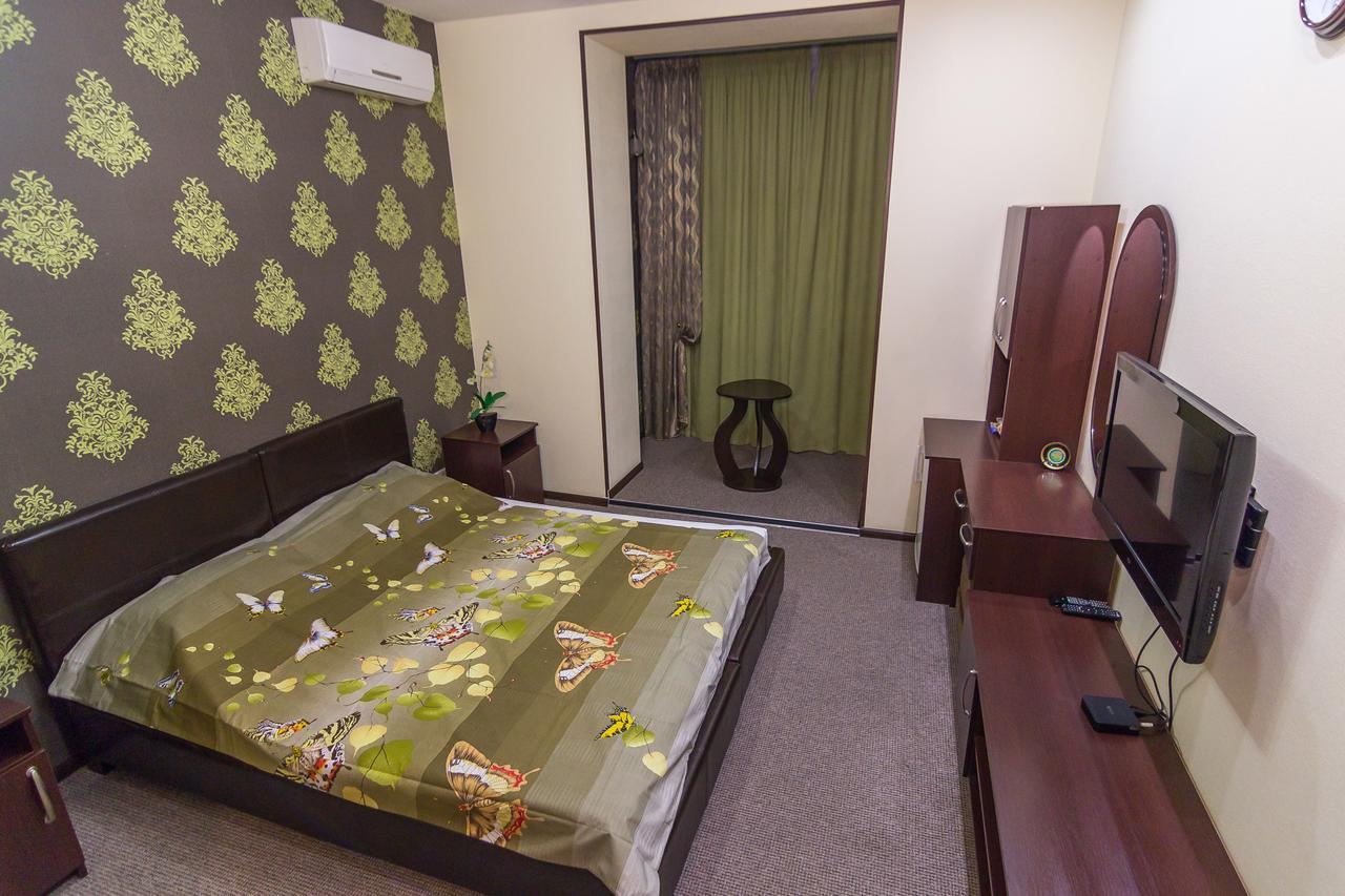 خاركيف Siesta Hotel المظهر الخارجي الصورة
