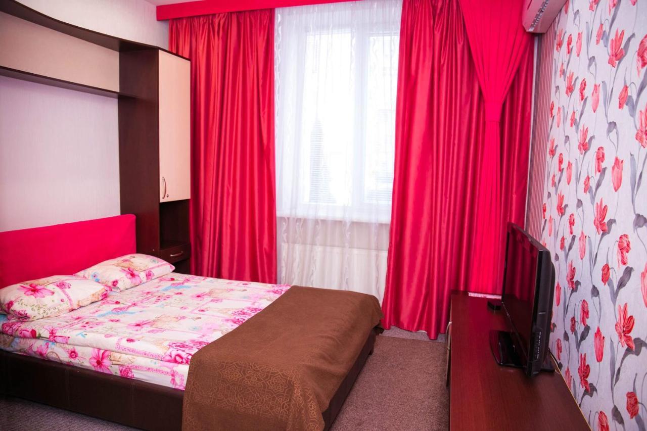 خاركيف Siesta Hotel المظهر الخارجي الصورة