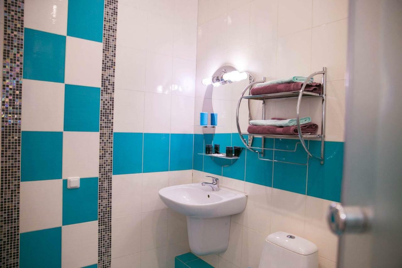 خاركيف Siesta Hotel المظهر الخارجي الصورة